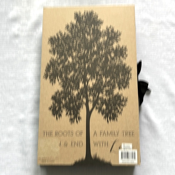 FAMILY PHOTO ALBUM - Picture 7 of 10